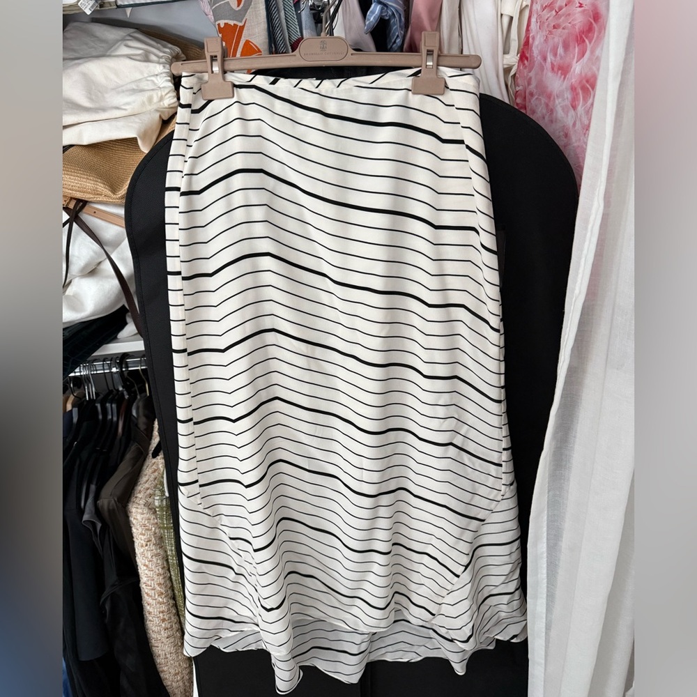 Theory Black and White Wave Stripe Pencil Skirt